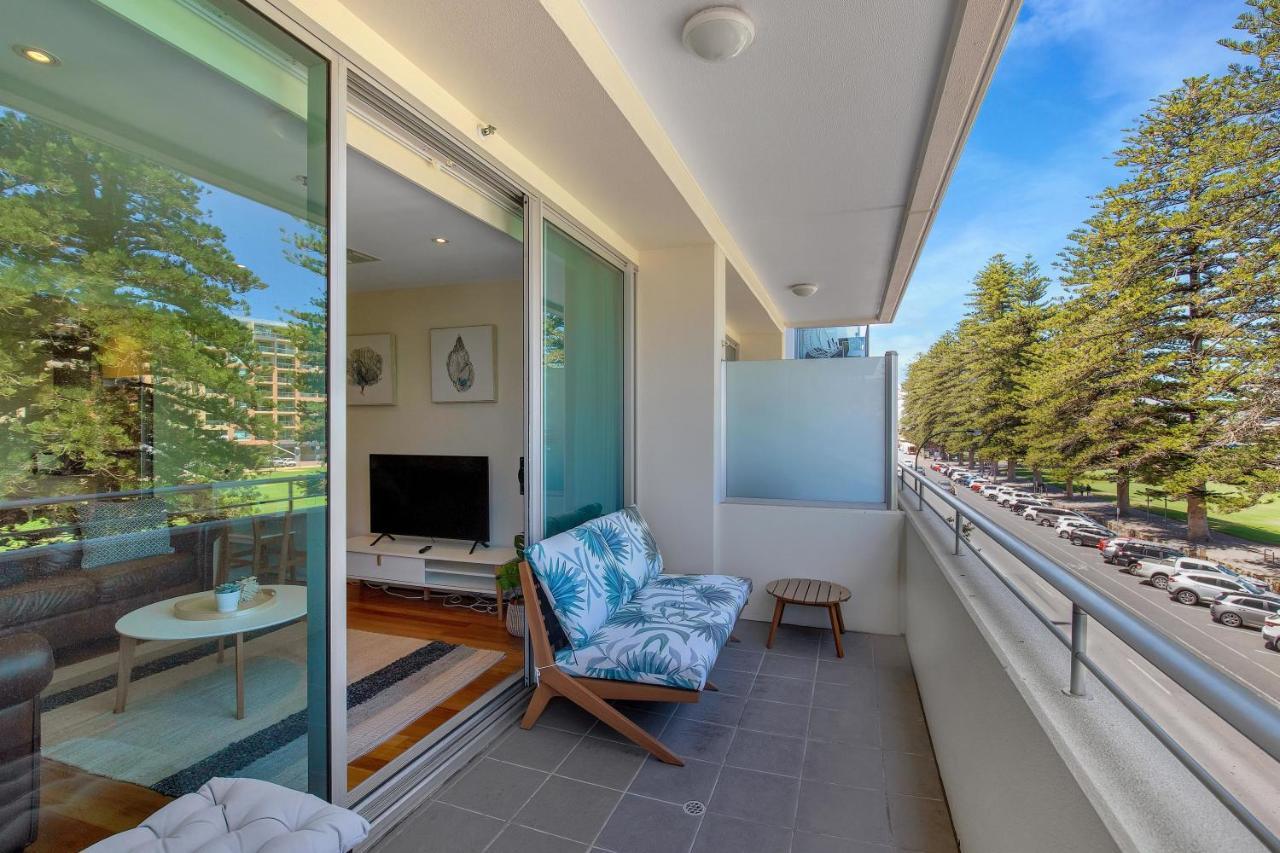Sea And Park Deluxe Glenelg Apartment Екстериор снимка