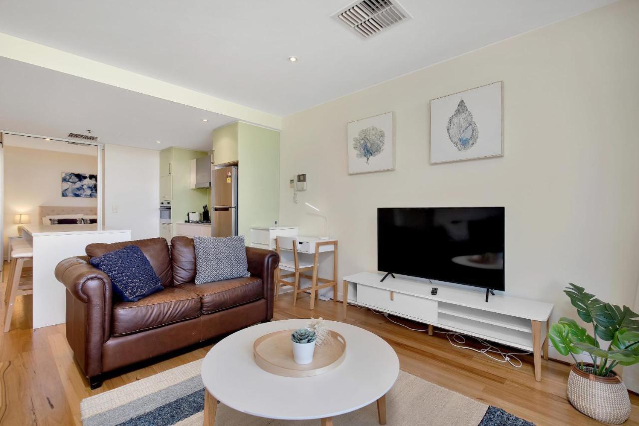 Sea And Park Deluxe Glenelg Apartment Екстериор снимка
