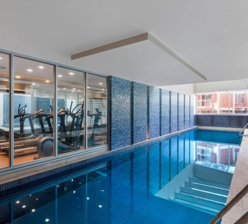 Sea And Park Deluxe Glenelg Apartment Екстериор снимка